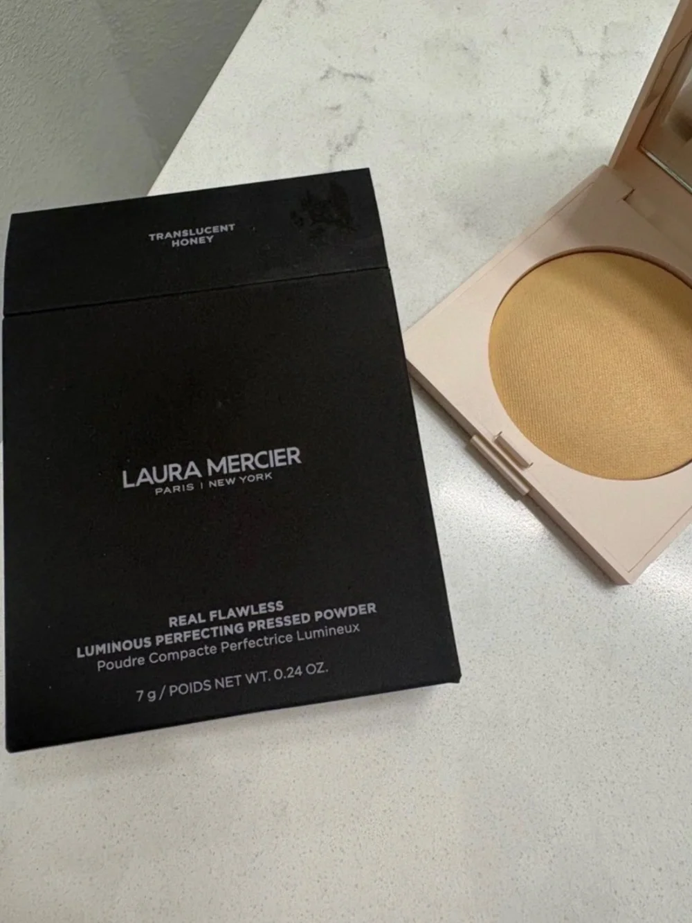 Laura Mercier Real Flawless Luminous Perfecting Pressed Pwdr- Transculent Honey